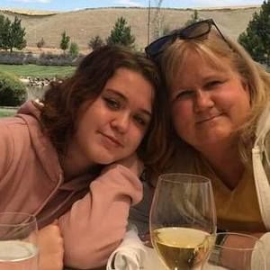 Meet your Posher, Diane